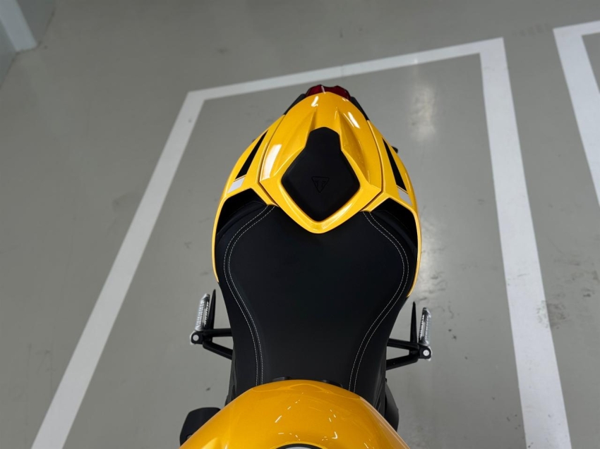 triumph street triple rs abs 765 gasolina manual 20258