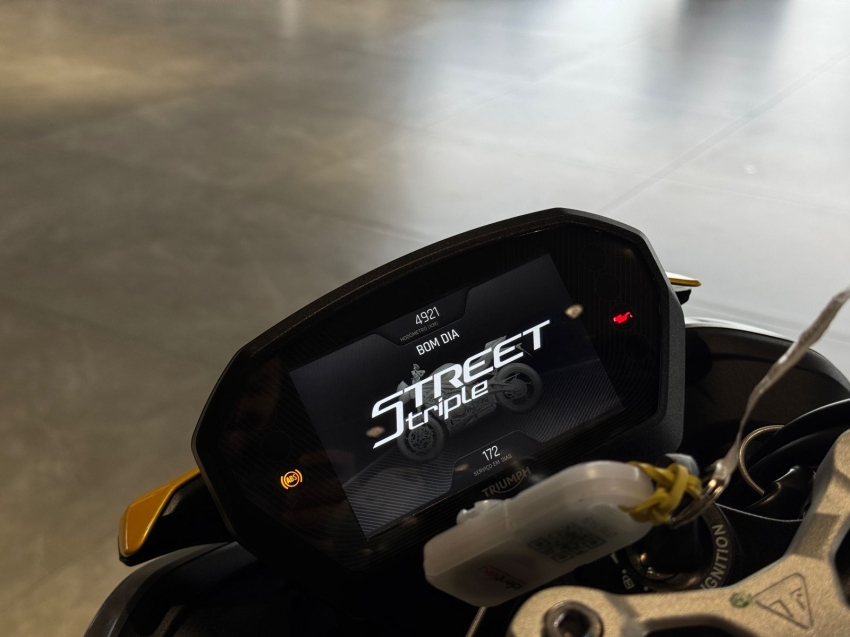 triumph street triple rs abs 765 gasolina manual 202522