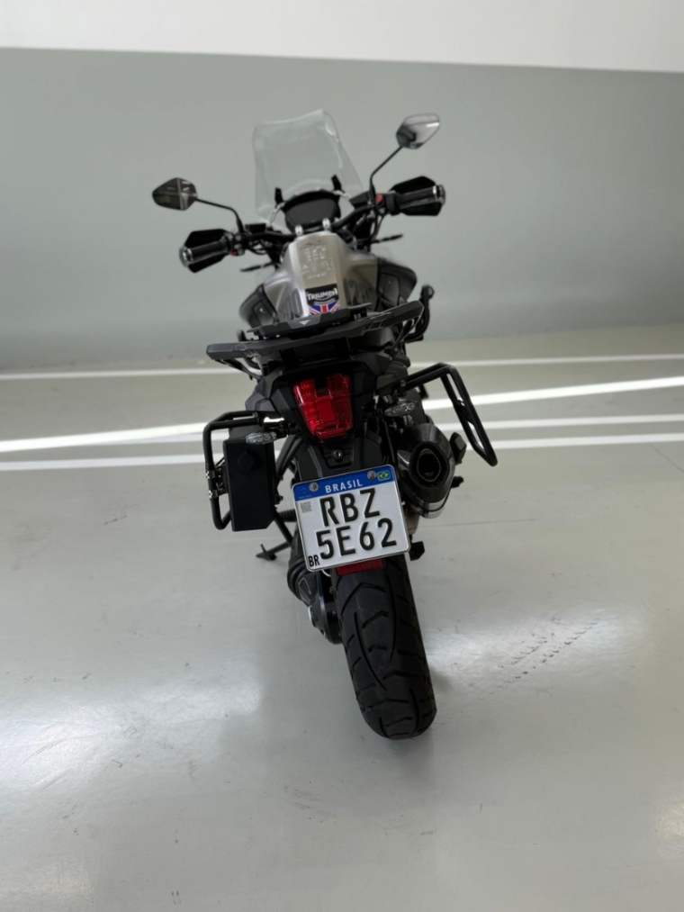 triumph tiger 1200 desert edition gasolina manual 20212