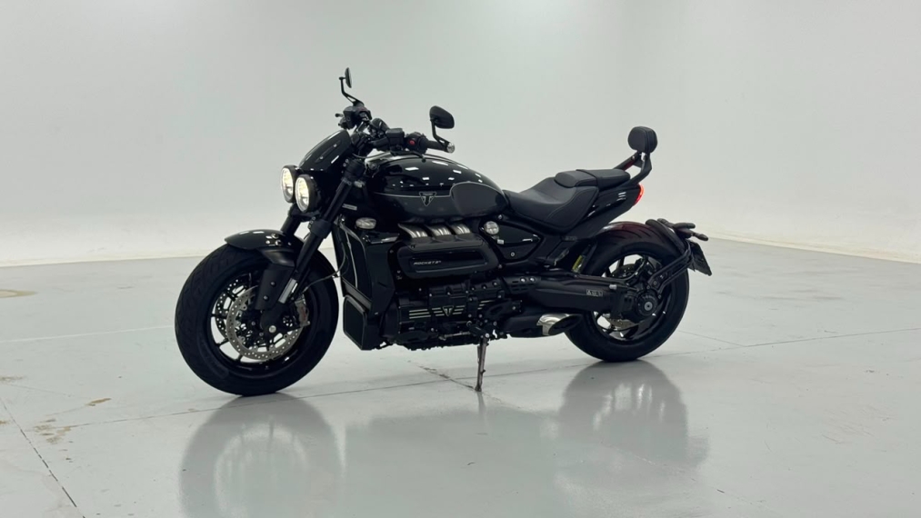 triumph rocket iii strom r 2500 gasolina automatico 20253
