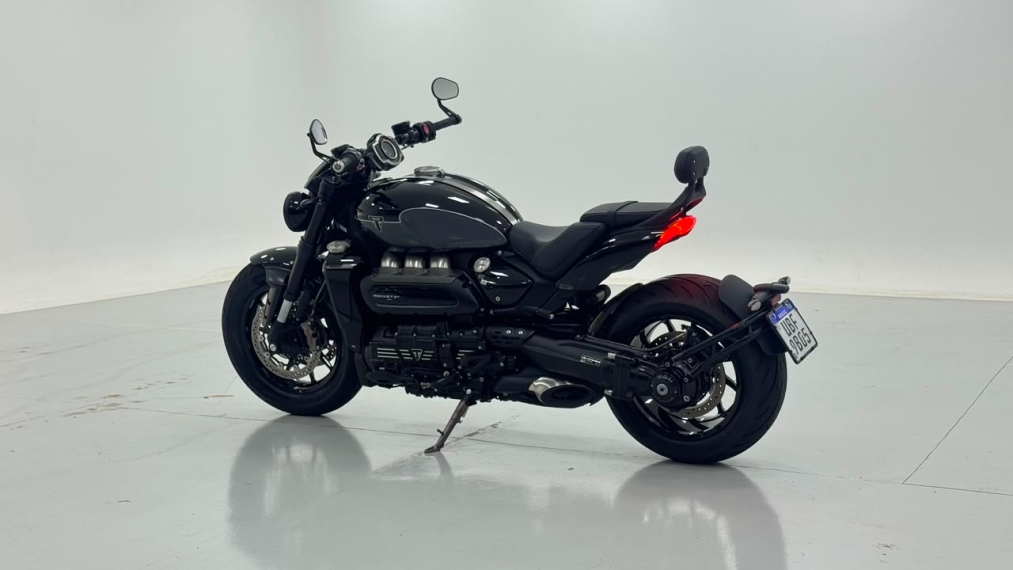 triumph rocket iii strom r 2500 gasolina automatico 20255