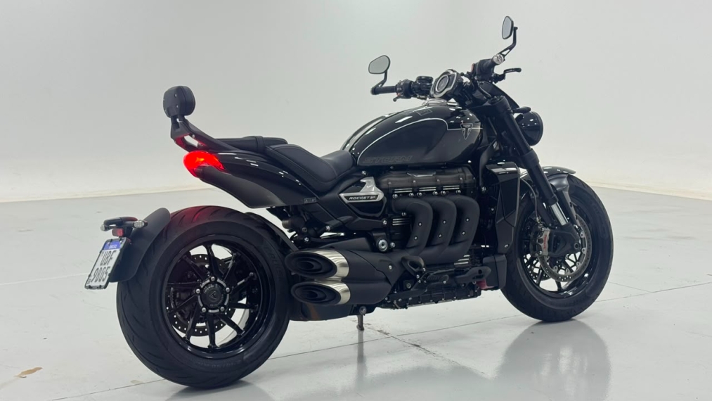 triumph rocket iii strom r 2500 gasolina automatico 20257