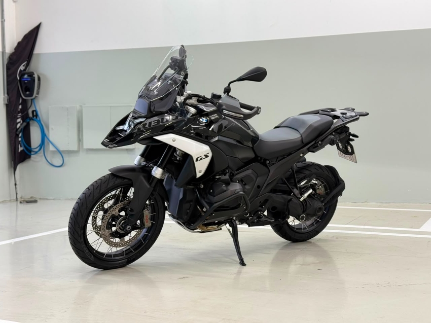 bmw r 1300 gs triple black gasolina manual 20254
