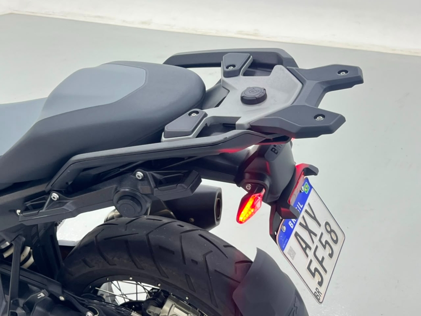 bmw r 1300 gs triple black gasolina manual 202510