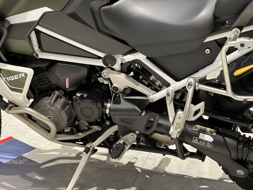 triumph tiger 1200 rally explorer 202330