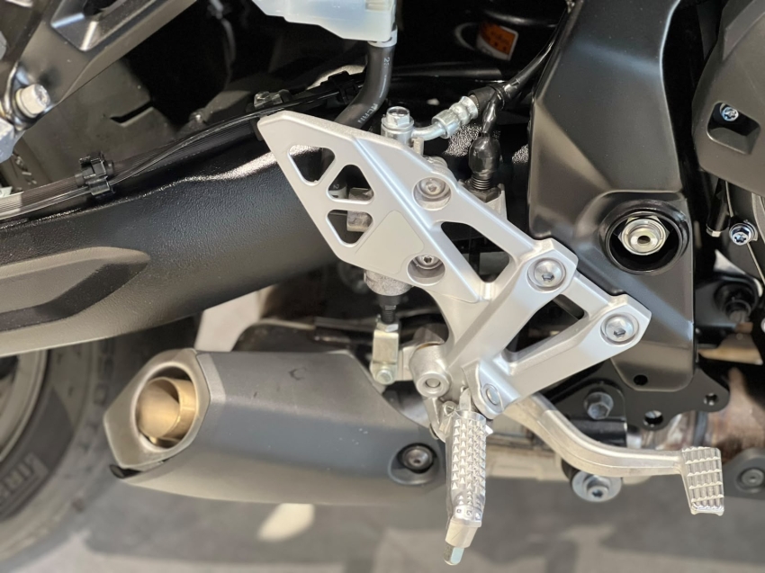 suzuki gsx-8s s 202511
