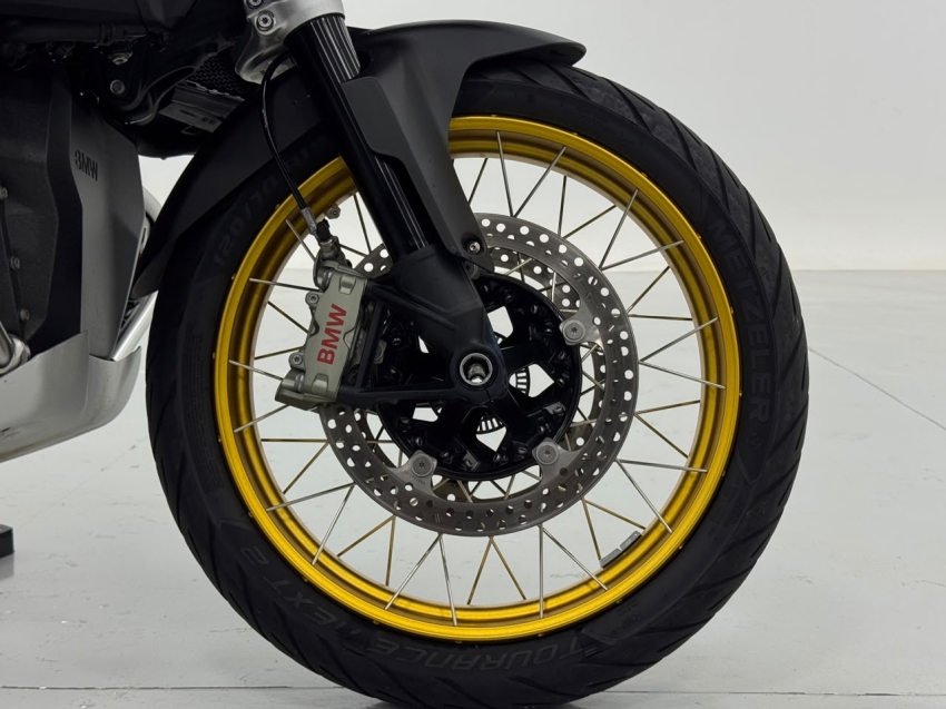 bmw r 1300 gs adventure trophy 202612
