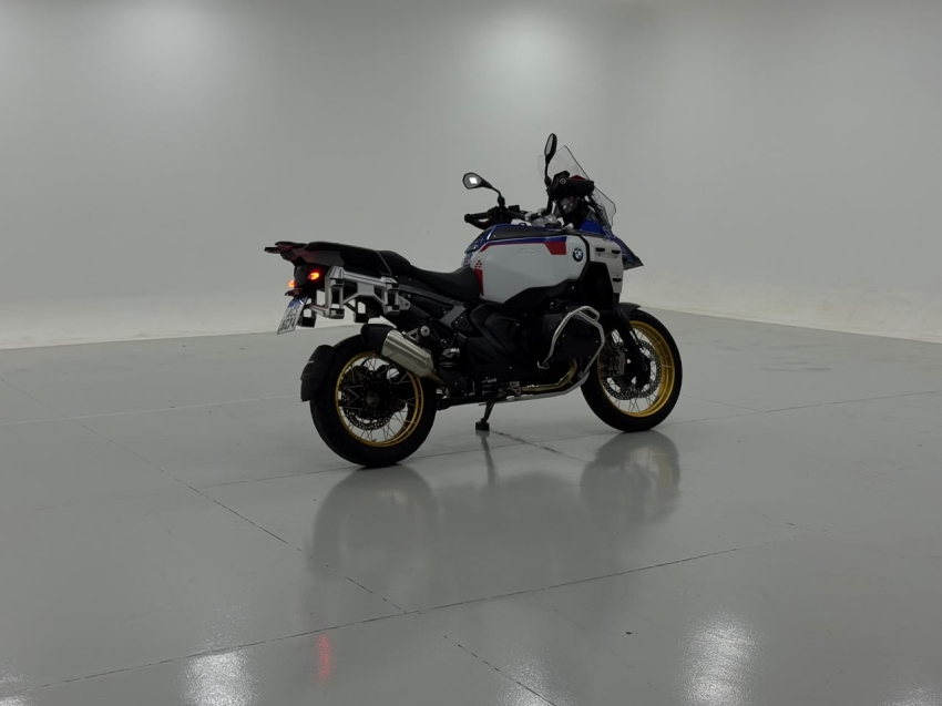 bmw r 1300 gs adventure trophy 202617