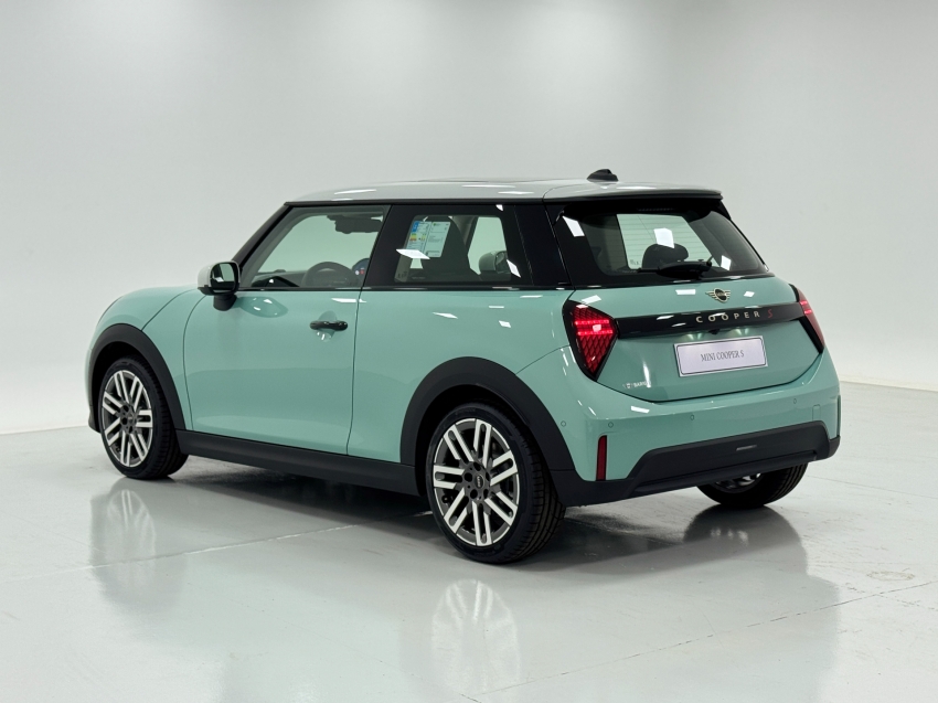 mini cooper 2.0 16v twinpower gasolina s exclusive 2p steptronic 5p automatico 20253