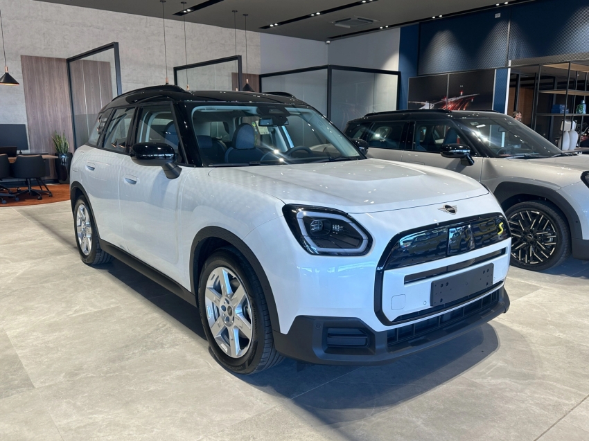 mini countryman 66,45 kw eletrico se exclusive all4 6.6 5p automatico 2025