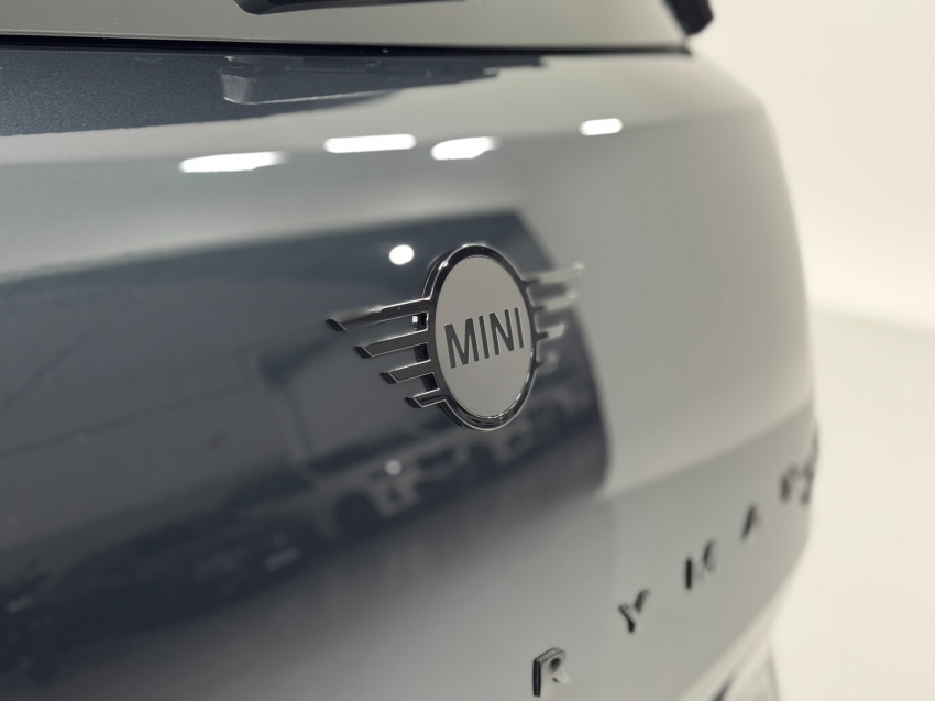 mini countryman 2.0 16v twinpower turbo gasolina john cooper works all4 steptronic 4p automatico 2025