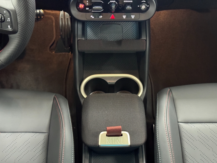 mini countryman 2.0 16v twinpower turbo gasolina john cooper works all4 steptronic 4p automatico 2025