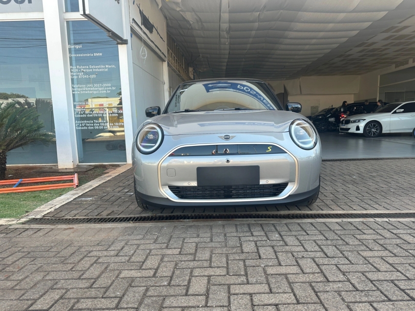 mini cooper 40,7 kw eletrico 2p e 2.0 4p automatico 2024
