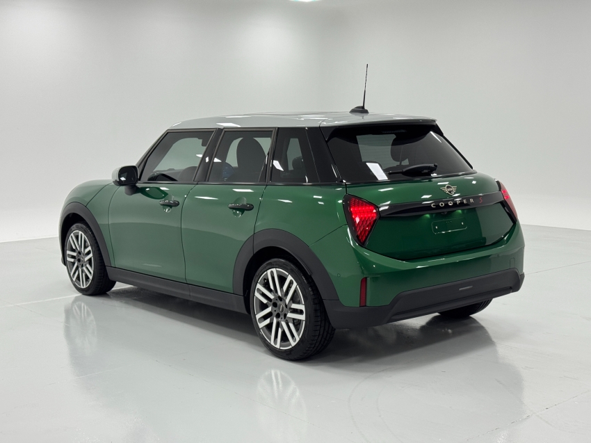 mini cooper 2.0 16v twinpower gasolina s exclusive 4p steptronic automatico 2026