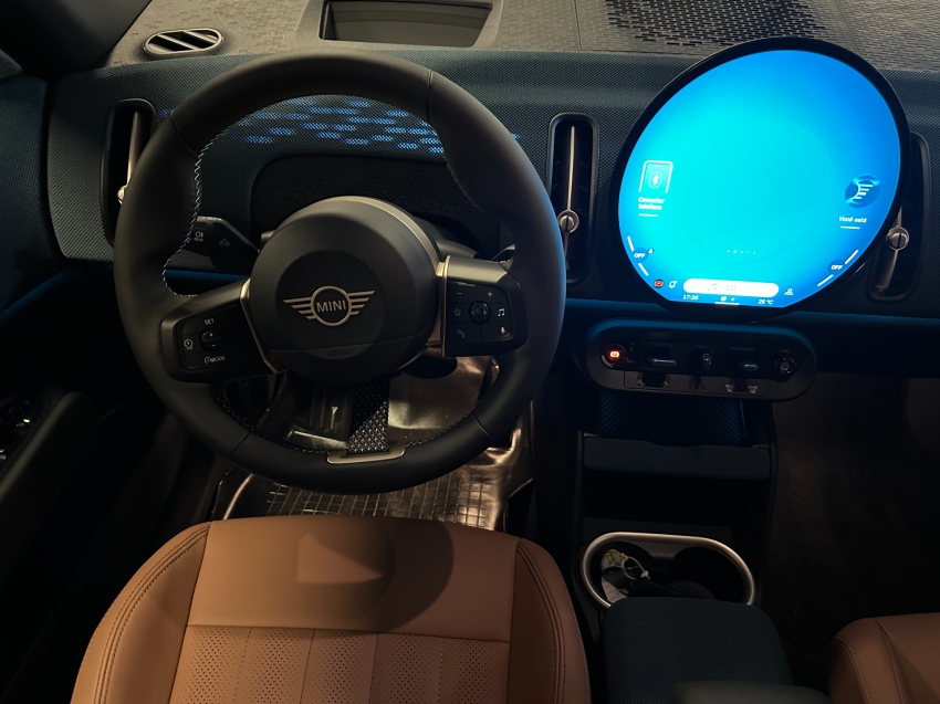 mini countryman 66,45 kw eletrico se top all4 3.0 4p automatico 2025