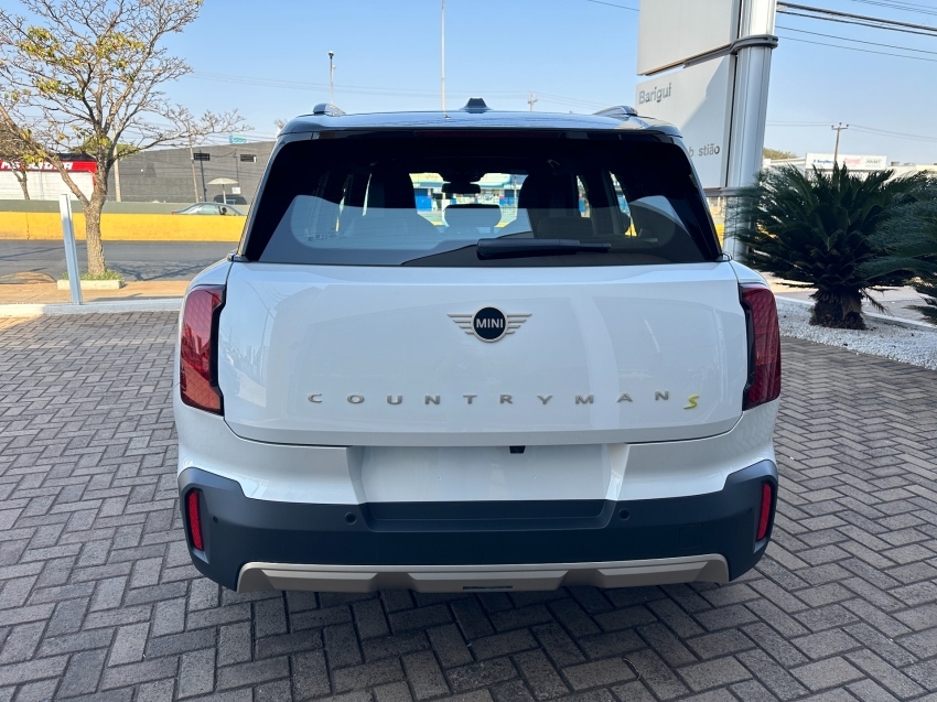 mini countryman 66,45 kw eletrico se top all4 3.0 4p automatico 2025