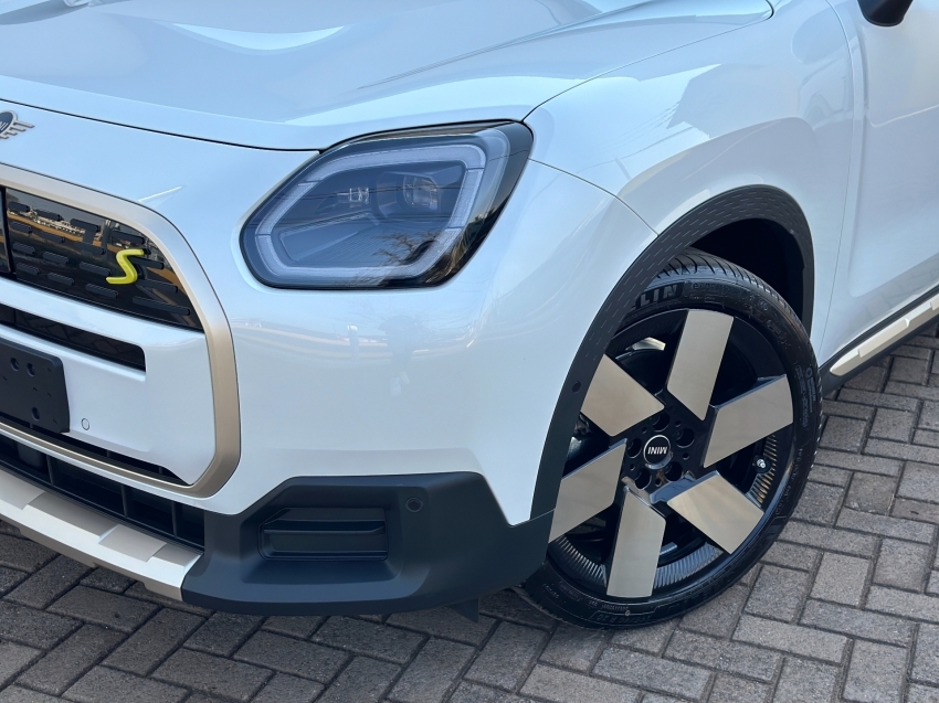mini countryman 66,45 kw eletrico se top all4 3.0 4p automatico 2025