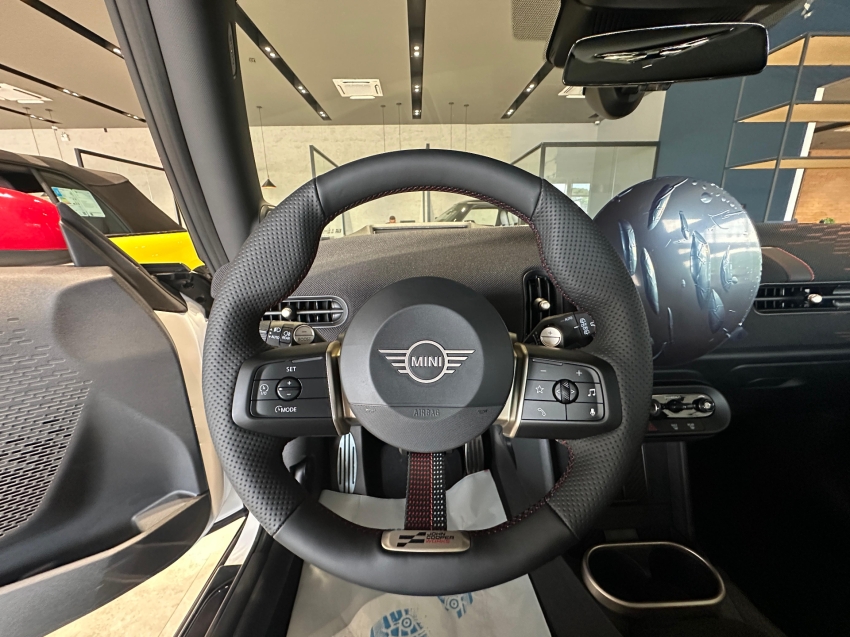 mini cooper 2.0 16v twinpower gasolina john works 2p steptronic automatico 2025