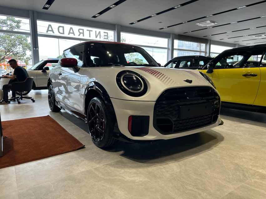 mini cooper 2.0 16v twinpower gasolina john works 2p steptronic automatico 2025