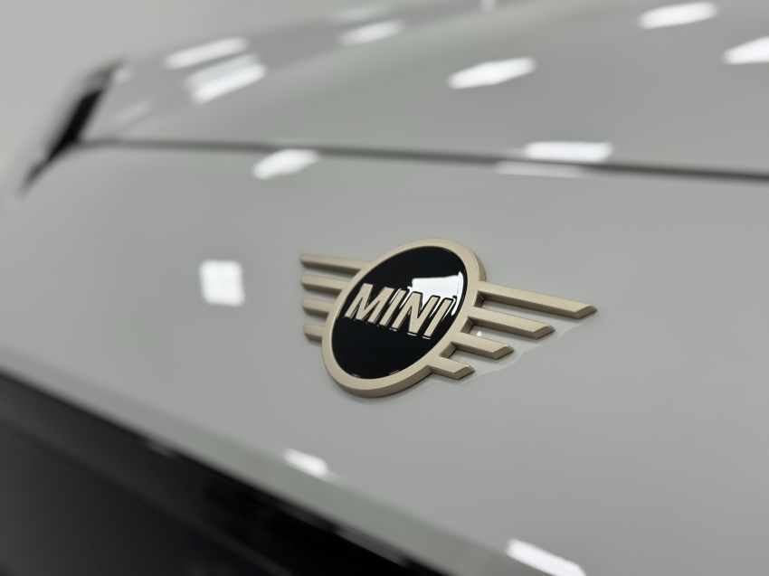 mini aceman 42,5 kw eletrico e 2.0 4p automatico 2025