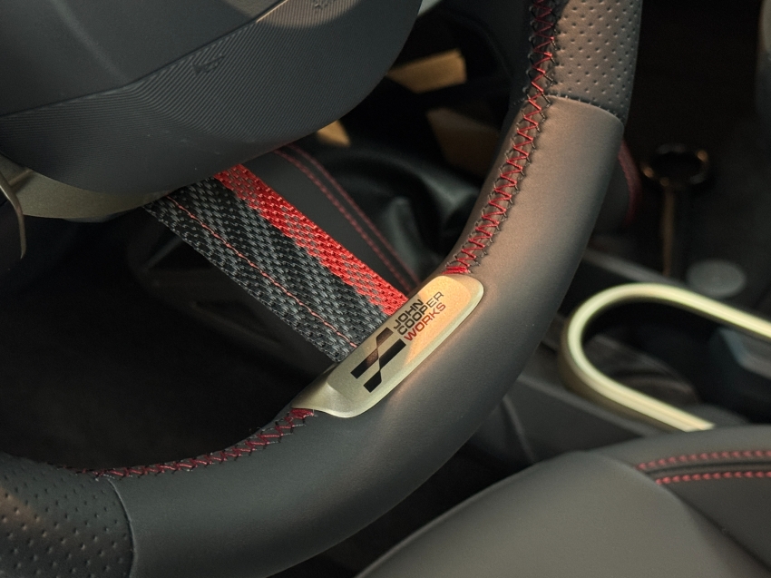 mini aceman 54,2 kw eletrico john cooper works 3.0 4p automatico 2025
