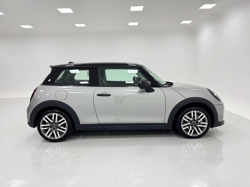 mini cooper 2.0 16v twinpower gasolina s exclusive 2p steptronic automatico 2025
