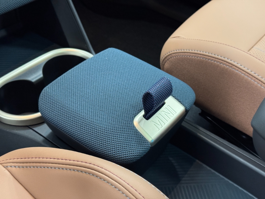 mini countryman 66,45 kw eletrico se top all4 2.0 4p automatico 202512