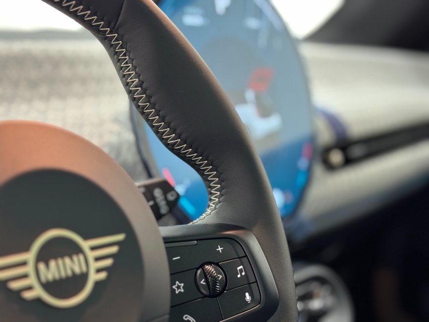 mini cooper se top 2p eletrico 2.0 4p automatico 202415