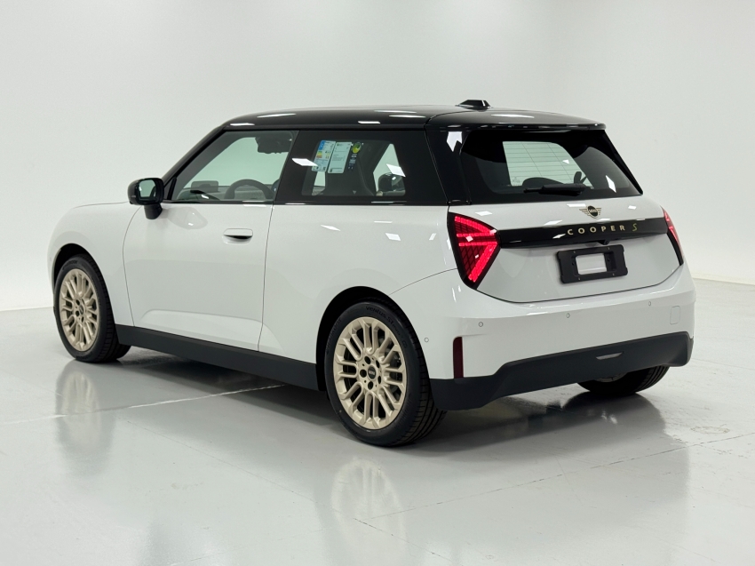 mini cooper se top 2p eletrico 2.0 4p automatico 20243