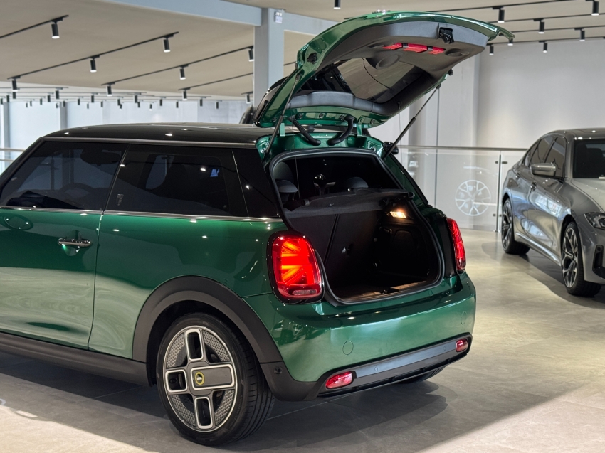 mini cooper se top 2p eletrico 2.0 automatico 202310