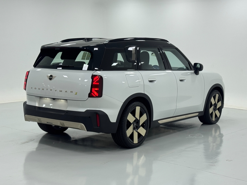 mini countryman 66,45 kw eletrico se top all4 2.0 4p automatico 20255