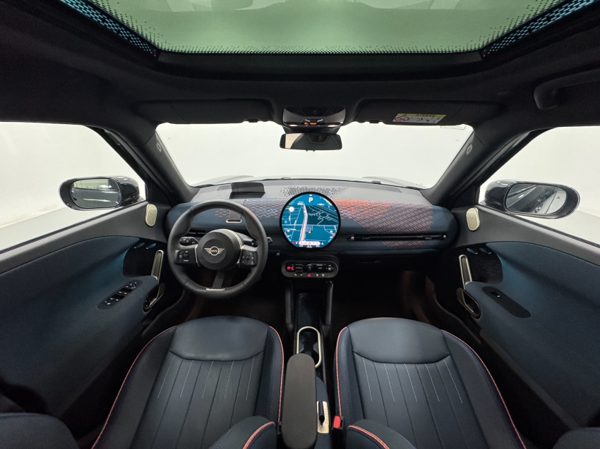 mini aceman 54,2 kw eletrico se 2.0 4p automatico 202511