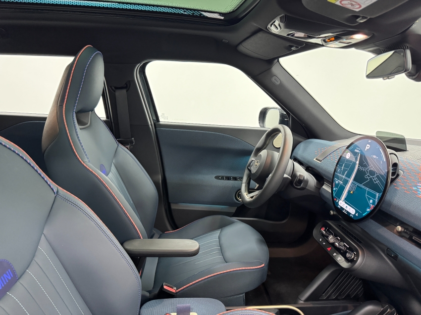 mini aceman 54,2 kw eletrico se 2.0 4p automatico 202512