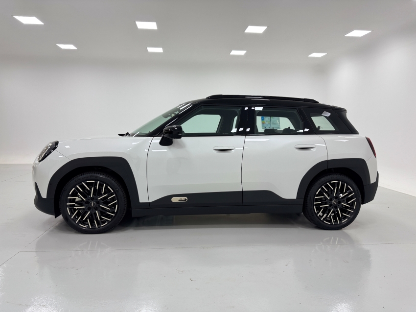 mini aceman 54,2 kw eletrico se 2.0 4p automatico 20252