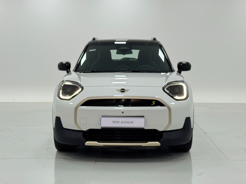 mini aceman 54,2 kw eletrico se 2.0 4p automatico 20258
