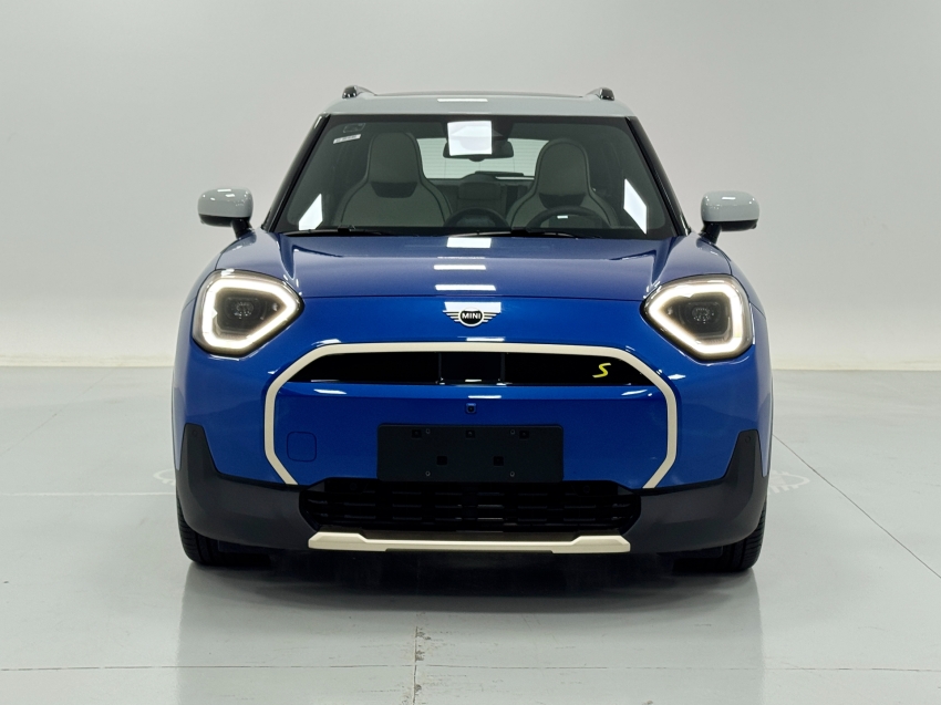 mini aceman 54,2 kw eletrico se 2.0 4p automatico 20268