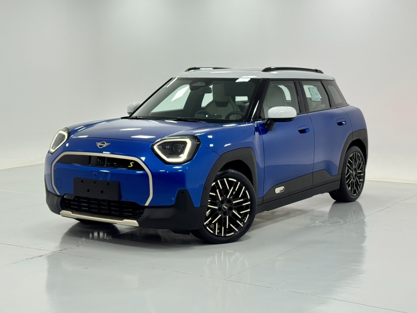 mini aceman 54,2 kw eletrico se 2.0 4p automatico 20261