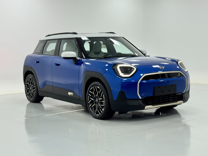 mini aceman 54,2 kw eletrico se 2.0 4p automatico 20267