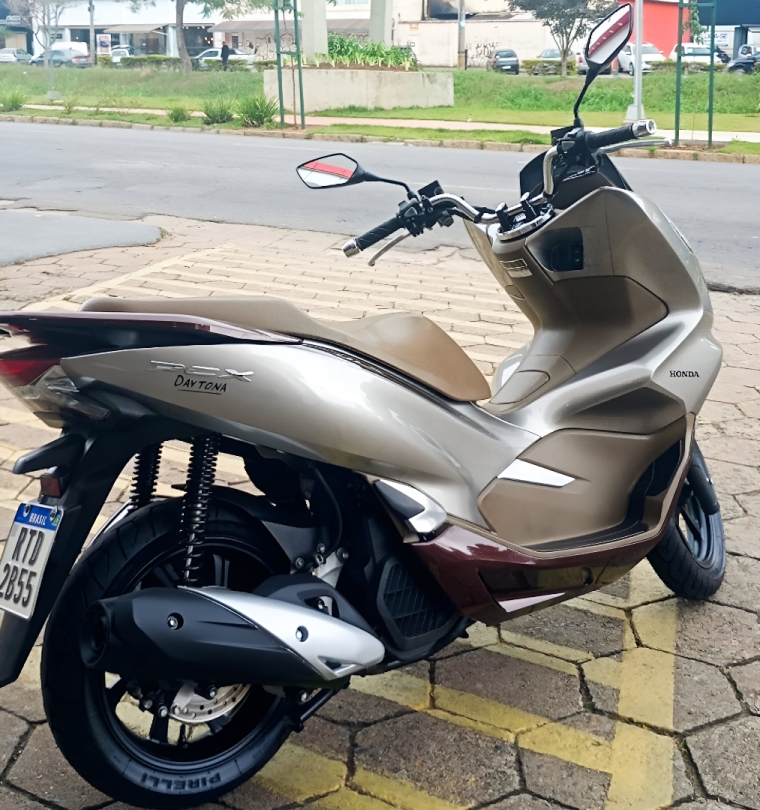 pcx 150 dlx abs