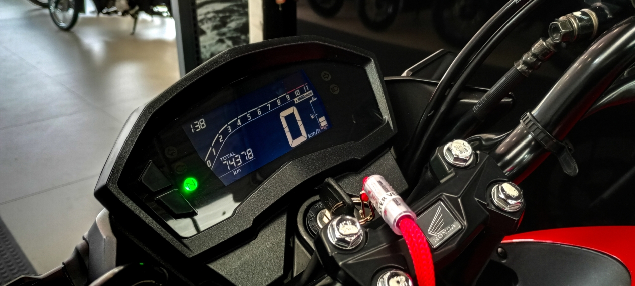 cb 250f twister cbs 2021/20212