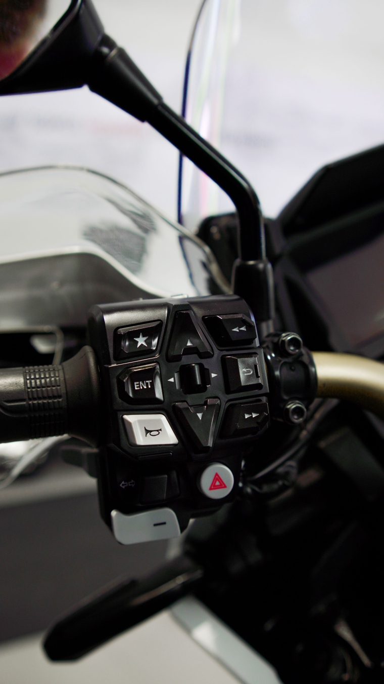 honda/crf 1100l as dct 2023/20235