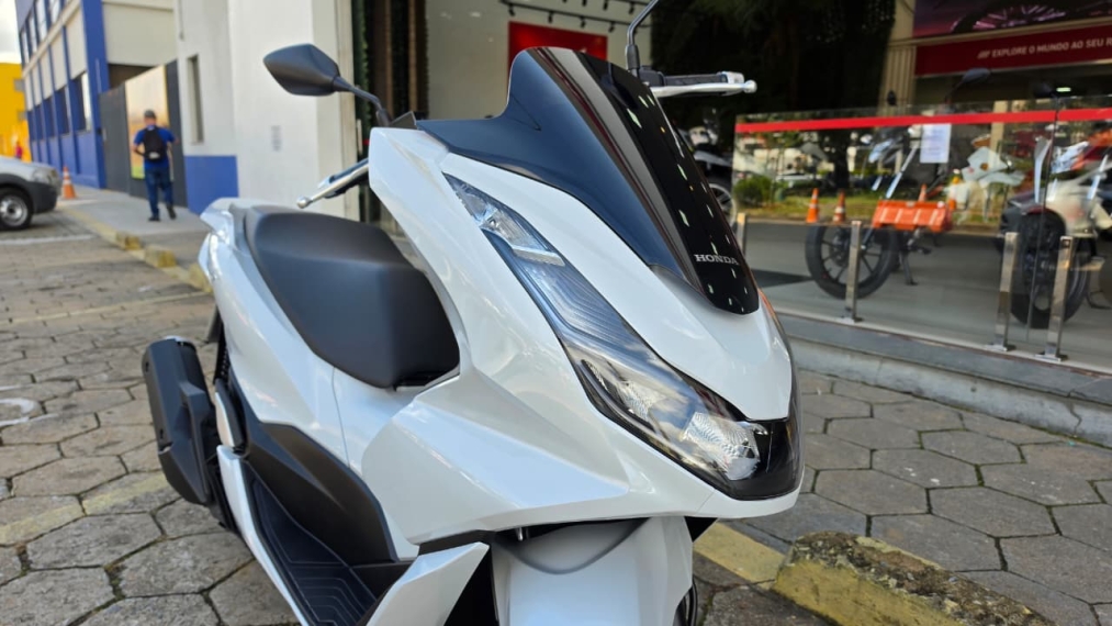 honda pcx 160 cbs gasolina automatico 202511