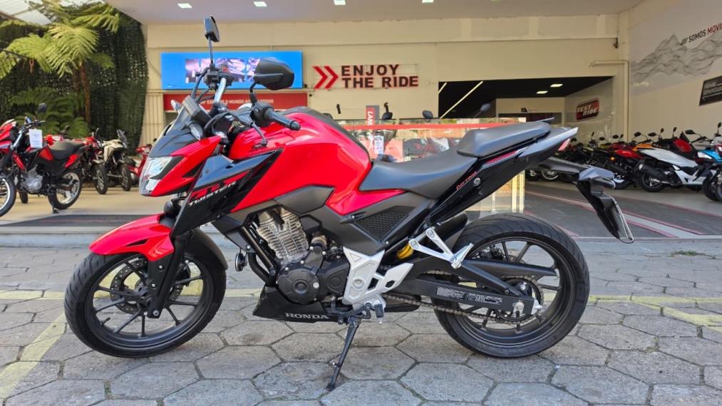 cb 300f twister abs11