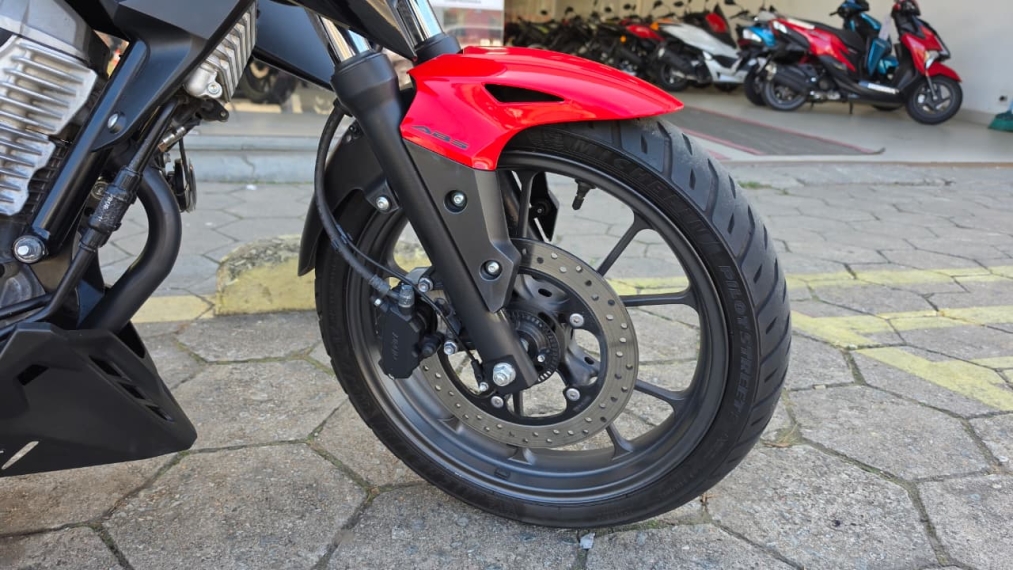 cb 300f twister abs5