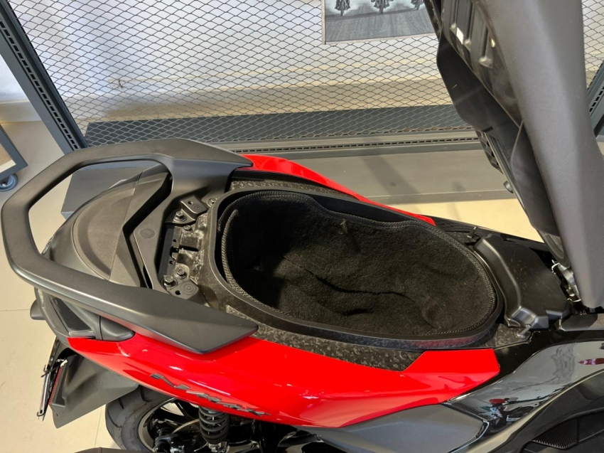 yamaha nmax 16016