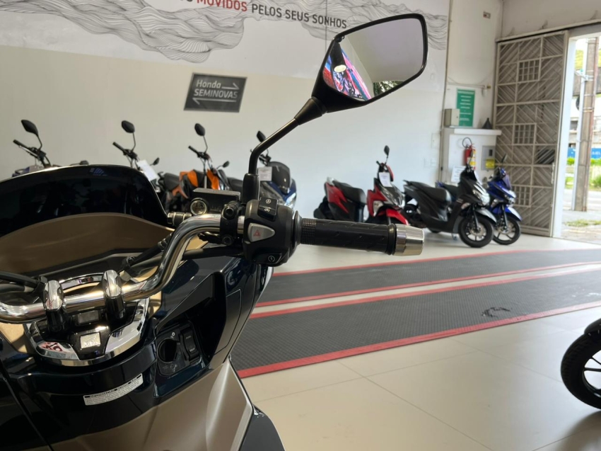 honda pcx 160 dlx 202512