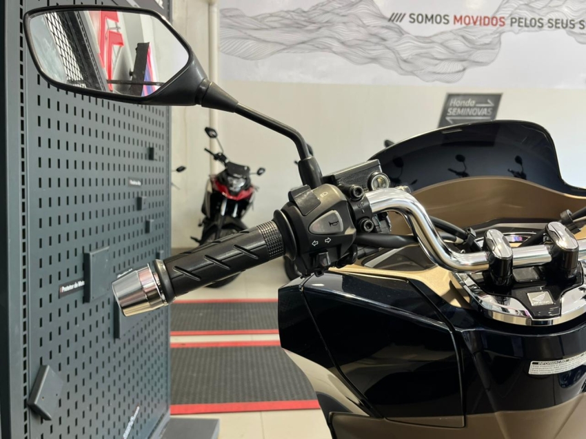 honda pcx 160 dlx 20258