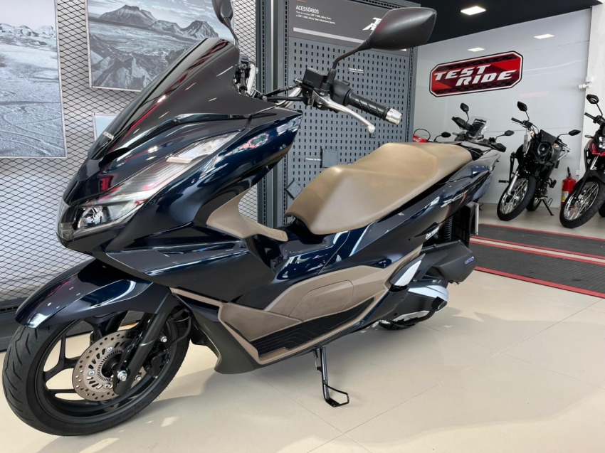 honda pcx 160 dlx 20257