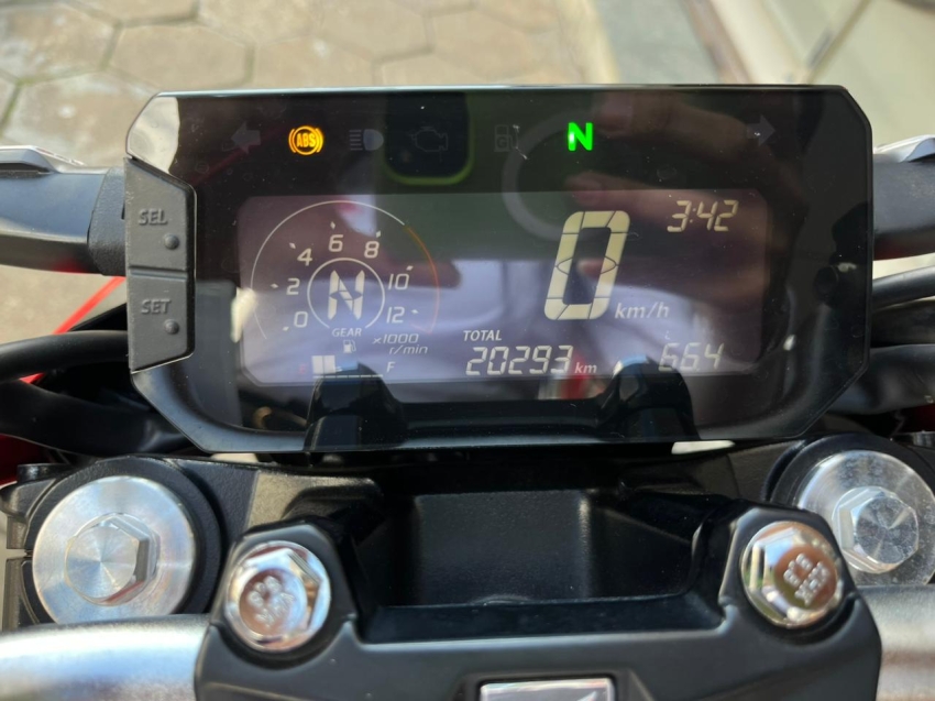 honda cb300f twister abs3