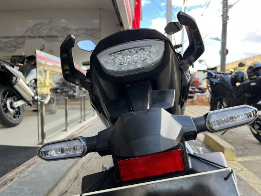 honda cb300f twister abs13